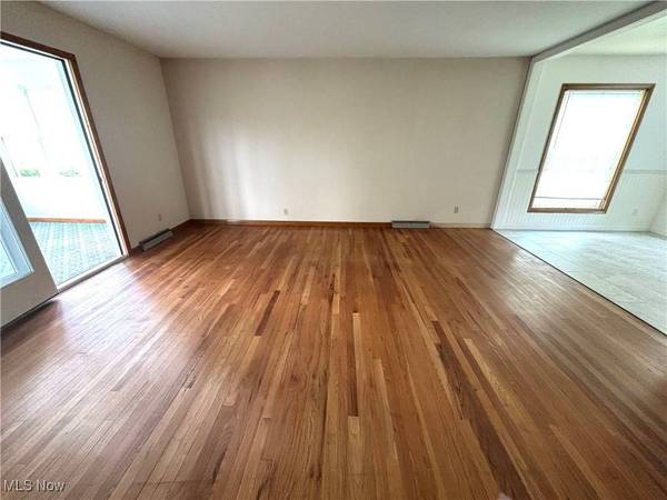 311 Taylor LN, St. Clairsville, OH 43950