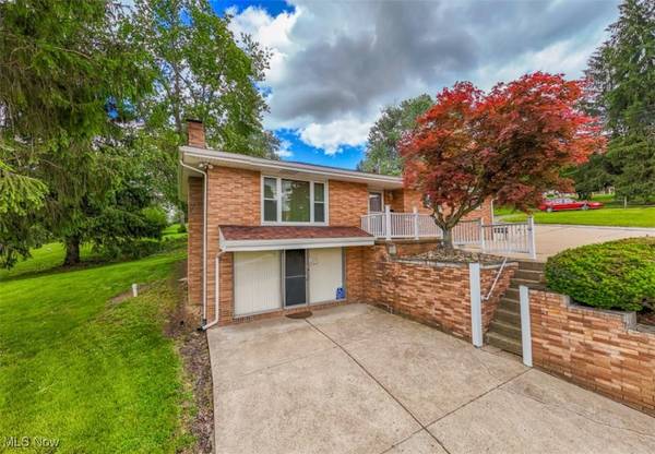 99 N Sugar ST, St. Clairsville, OH 43950