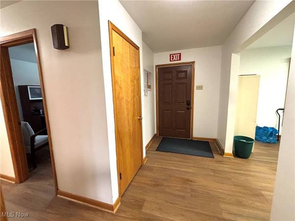 99 N Sugar ST, St. Clairsville, OH 43950