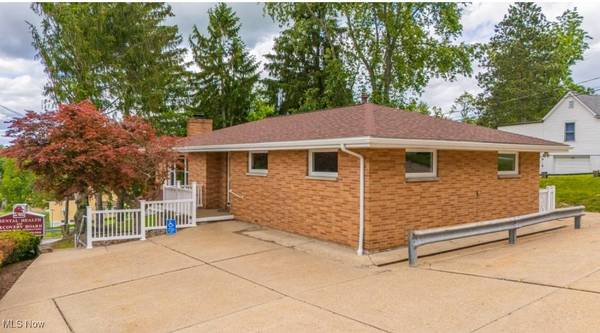 99 N Sugar ST, St. Clairsville, OH 43950