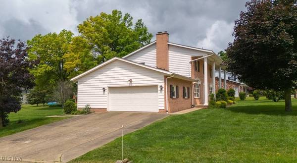 246 Harbel DR, St. Clairsville, OH 43950
