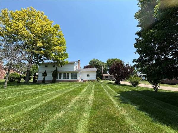 246 Harbel DR, St. Clairsville, OH 43950