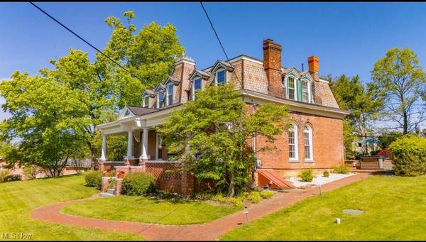 48185 National RD, St. Clairsville, OH 43950