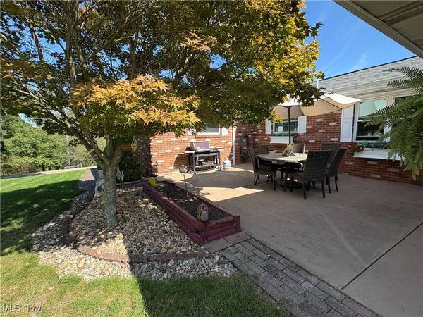 73880 Joetta DR, Rayland, OH 43943