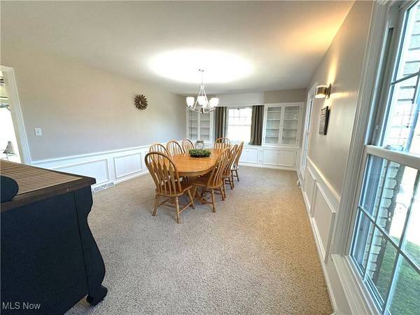 47728 Morningside DR, St Clairsville, OH 43950