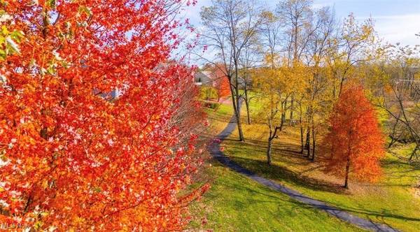 67406 Natures WAY, St Clairsville, OH 43950