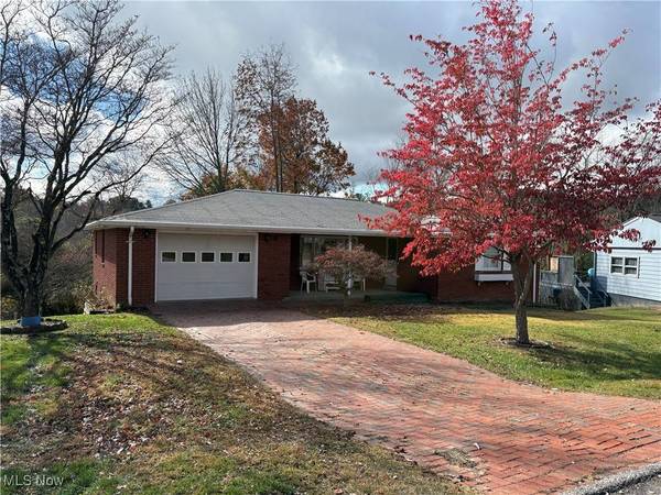 50382 Cindy DR, St Clairsville, OH 43950