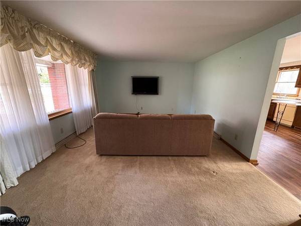 50382 Cindy DR, St Clairsville, OH 43950