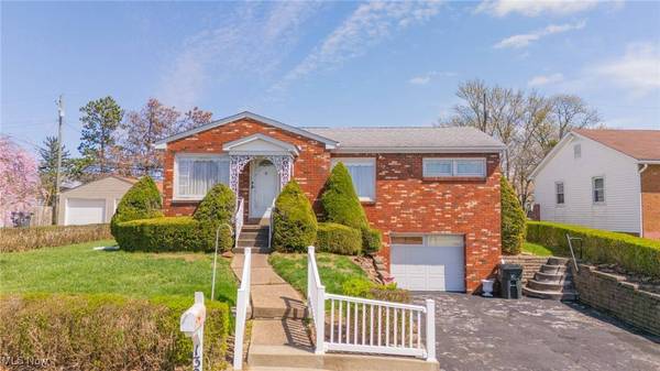 132 Pembroke RD, Steubenville, OH 43953