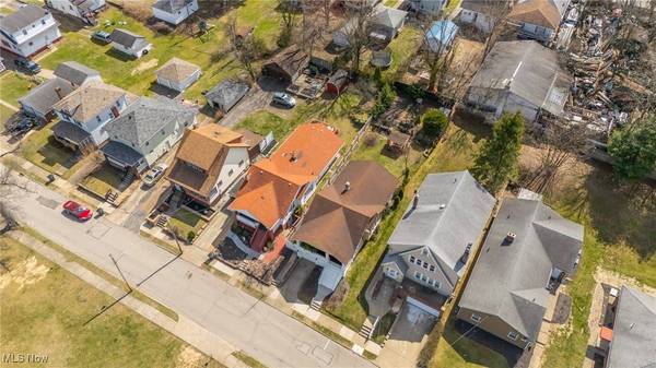 1630 Pershing AVE, Steubenville, OH 43952