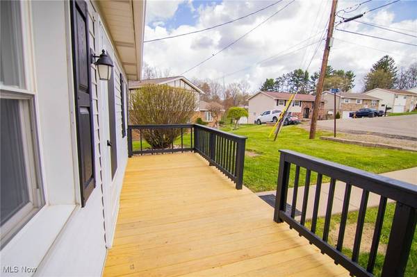 315 Nimitz AVE, Wintersville, OH 43953