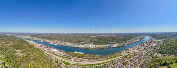 65180 Hillview AVE, Bellaire, OH 43906