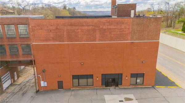 1439 Sunset BLVD, Steubenville, OH 43952