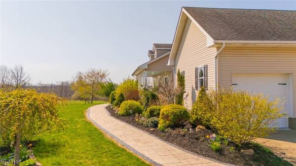 72392 Fairpoint-Shepherdstown ST, St. Clairsville, OH 43950