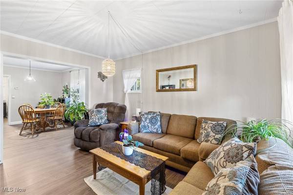 1313 N 7th ST, Martins Ferry, OH 43935