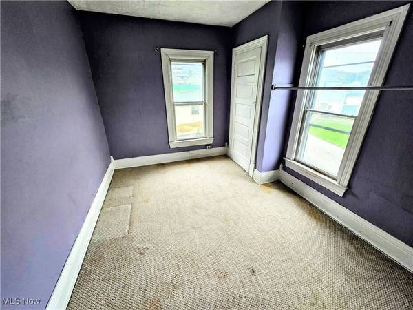 601 Clinton ST, Martins Ferry, OH 43935