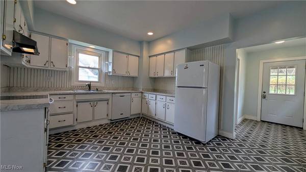 4011 Mound ST, Weirton, WV 26062