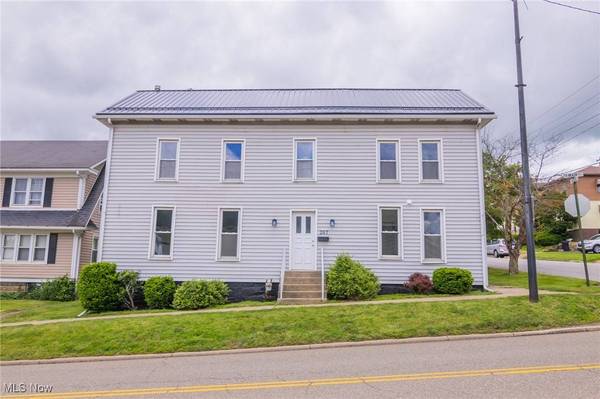 207 W Main ST, St. Clairsville, OH 43950