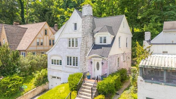 4 Corliss Terrace, Wheeling, WV 26003