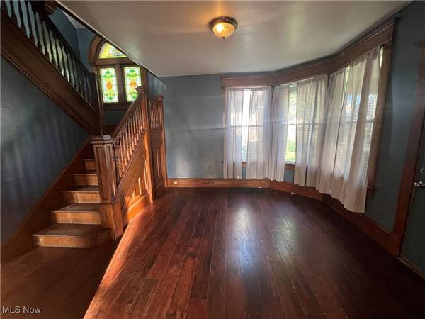 423 W Main ST, Barnesville, OH 43713