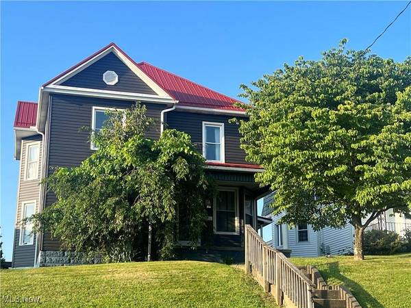 423 W Main ST, Barnesville, OH 43713