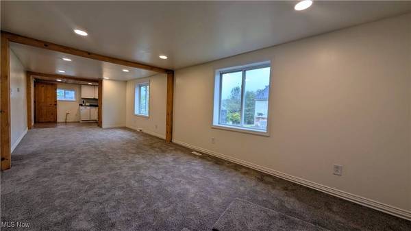 150 Locust ST, Steubenville, OH 43953