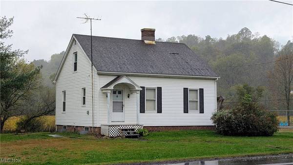 33435 Cadiz Piedmont RD, Flushing, OH 43977