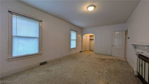 33435 Cadiz Piedmont RD, Flushing, OH 43977