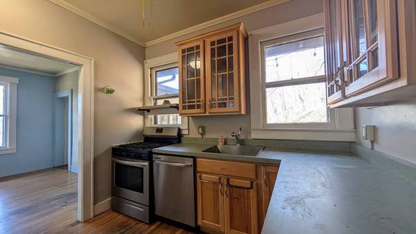 20 Fairfax Dr, Wheeling, WV 26003