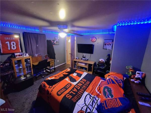 59701 Crozier Ridge RD, Jacobsburg, OH 43933