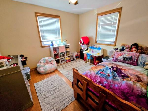 128 Fairview Dr, New Martinsville, WV 26155