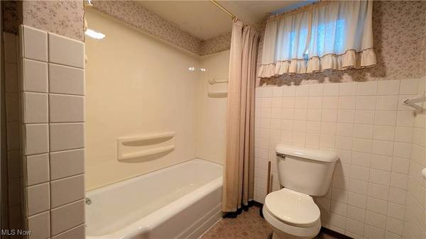 7318 State Route 150, Dillonvale, OH 43917