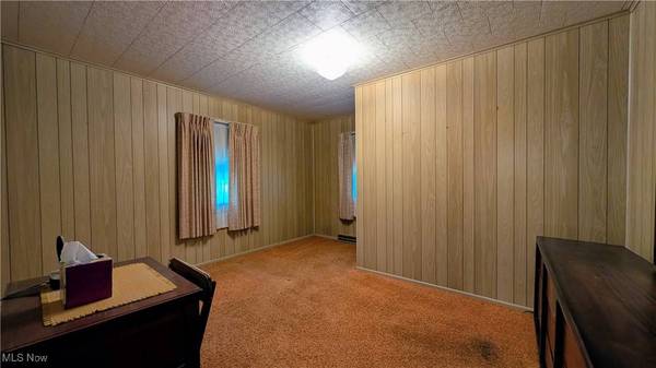 7318 State Route 150, Dillonvale, OH 43917