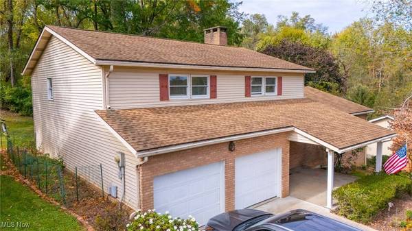 121 Beckett CT, St Clairsville, OH 43950