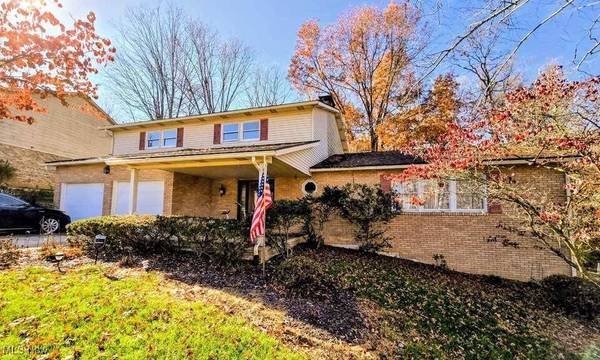 121 Beckett CT, St Clairsville, OH 43950