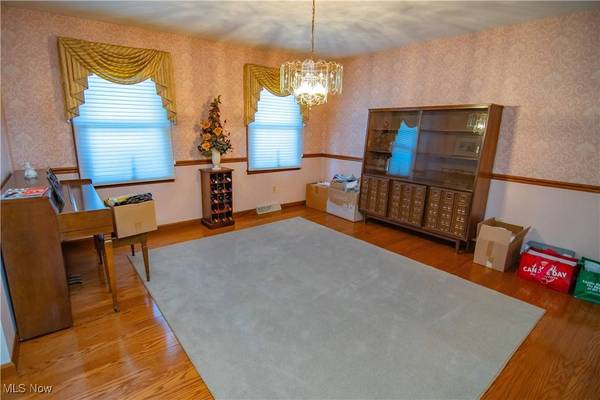 117 Cooper DR, St Clairsville, OH 43950