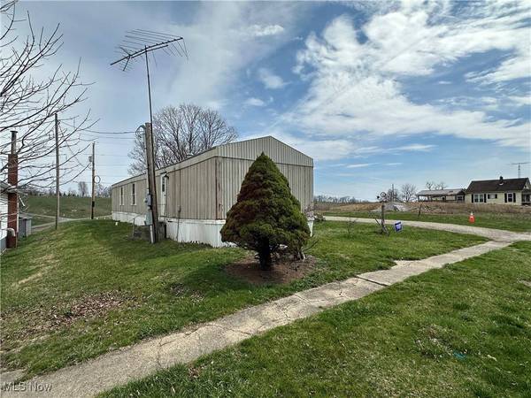 55541 Washington ST, Barnesville, OH 43713