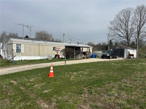55541 Washington ST, Barnesville, OH 43713