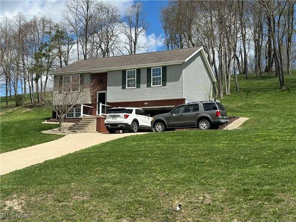35355 County Road 122, Barnesville, OH 43713
