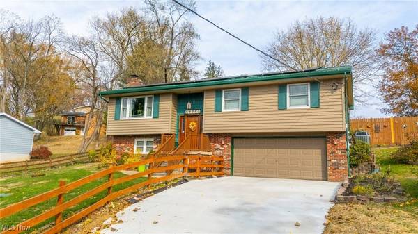 54751 Belmont ST, Martins Ferry, OH 43935