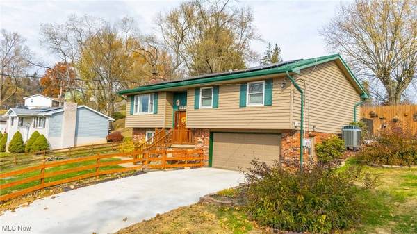 54751 Belmont ST, Martins Ferry, OH 43935