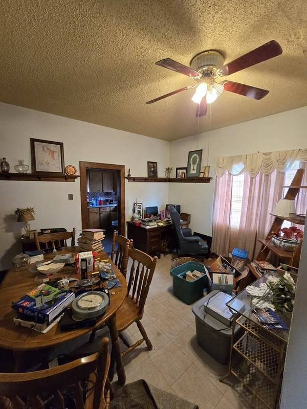 1208 Center St, Moundsville, WV 26041