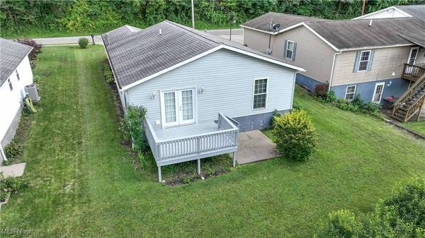 215 Railroad ST, Barnesville, OH 43713