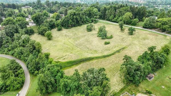 0 Barton RD, St Clairsville, OH 43950