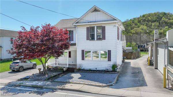 55490 National RD, Bridgeport, OH 43912