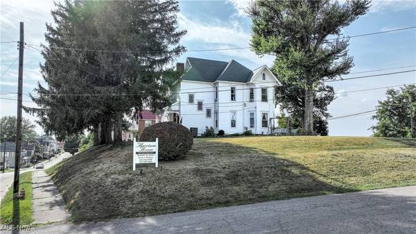 501 E Main ST, Barnesville, OH 43713