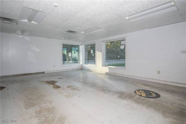 62240 Bailey RD, Barnesville, OH 43713