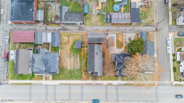 912 & 914 S Zane HWY, Martins Ferry, OH 43935