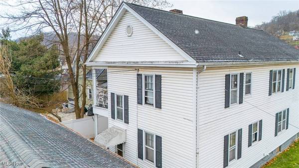 912 & 914 S Zane HWY, Martins Ferry, OH 43935