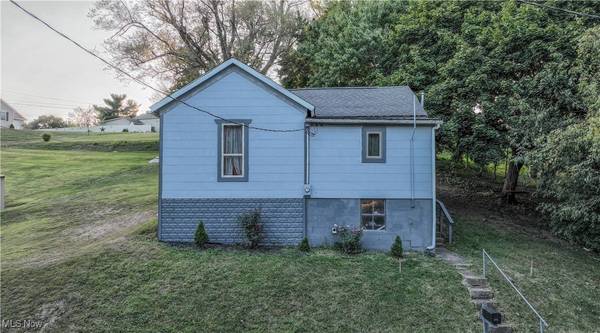 306 Monroe ST, Woodsfield, OH 43793